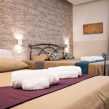 Domus Castroni Pompeo Magno Bed & Breakfast Roma Ngoại thất bức ảnh