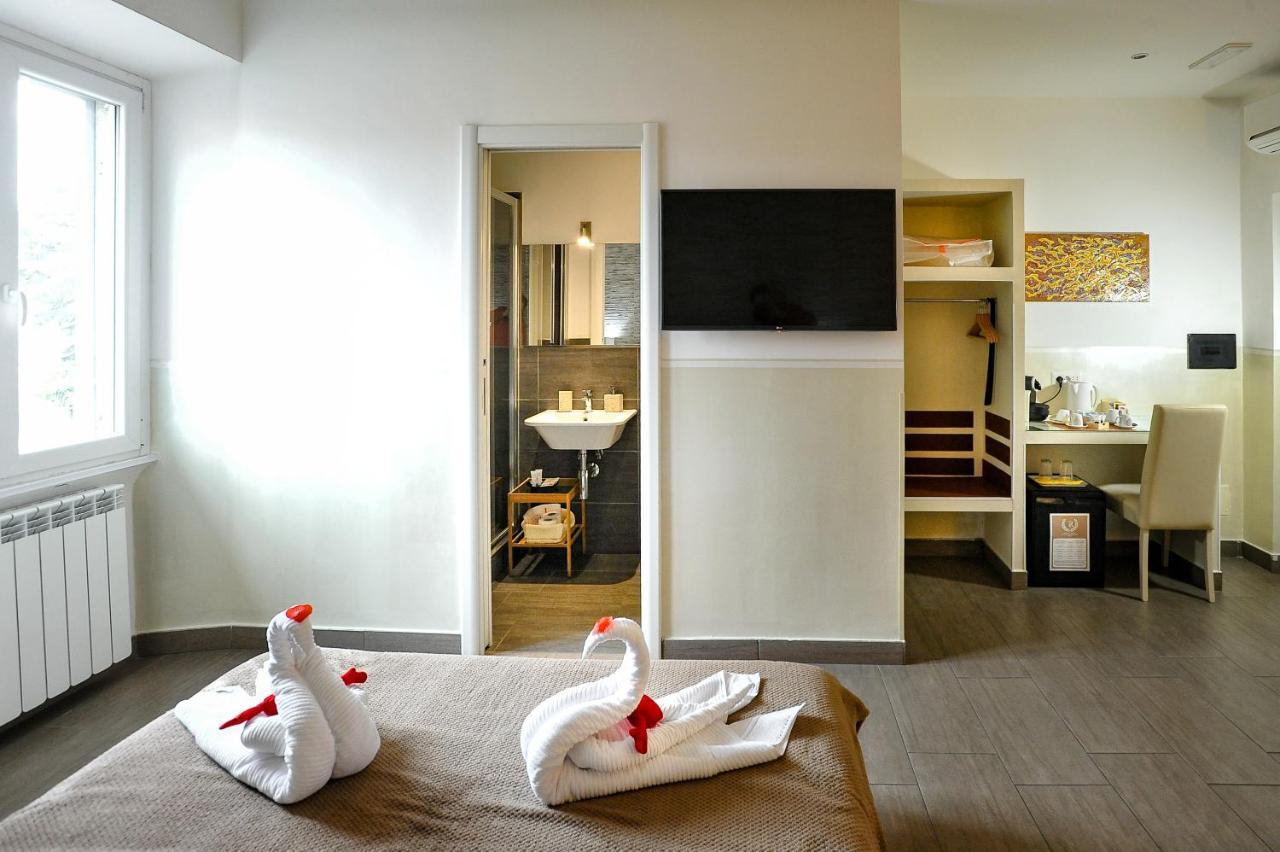 Domus Castroni Pompeo Magno Bed & Breakfast Roma Ngoại thất bức ảnh