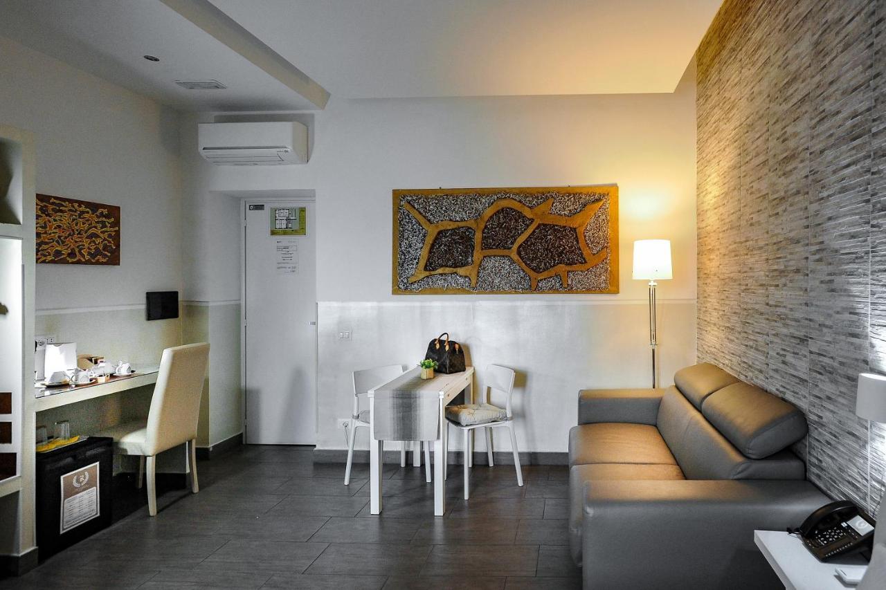 Domus Castroni Pompeo Magno Bed & Breakfast Roma Ngoại thất bức ảnh