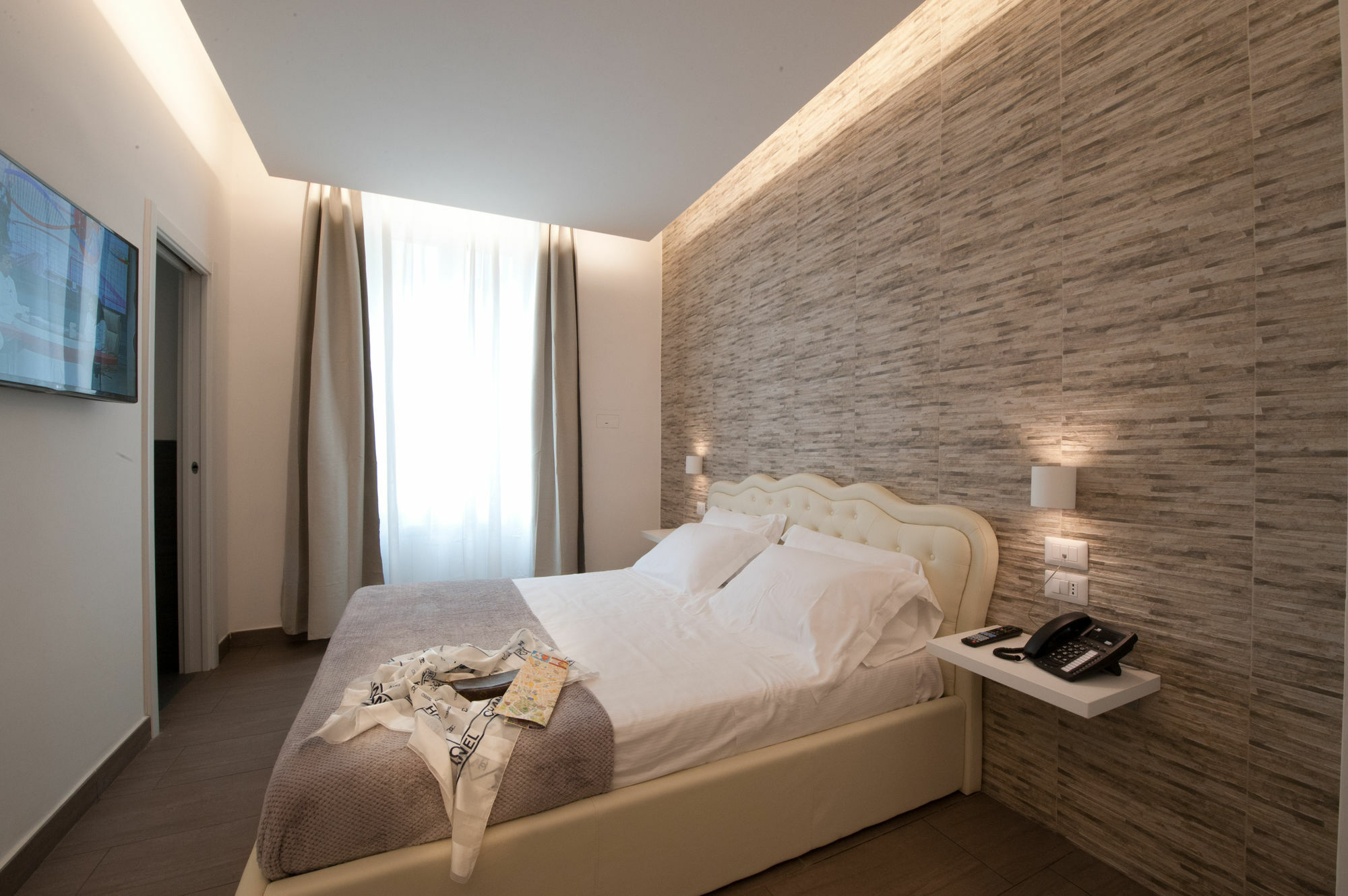 Domus Castroni Pompeo Magno Bed & Breakfast Roma Ngoại thất bức ảnh